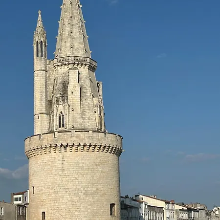 Dom wakacyjny Maison De Avec Piscine Chauffee *